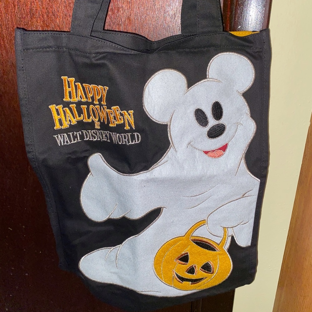 NWOT - WDW Mickey Ghost Halloween tote - MINT
